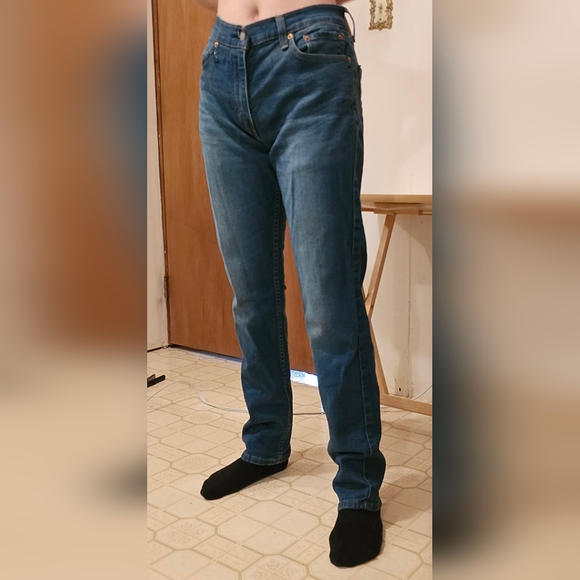 Levi Strauss & Co Original Denim Jeans - Picture 2 of 7